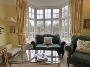 Photo 4- click for photo gallery